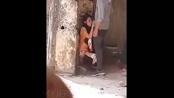 Play Outdoor blowjob with friends girlfriend