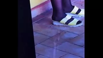 Reproducir Compilación tributo semen para mis pies