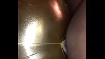 play 4 de julho foi incrível, o macacão dourado definitivamente o excitou