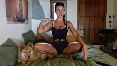 Oynat Roxy Fox ile Cowgirl Biniciyi Öğrenin: Kapsamlı Bir Seks Eğitimi