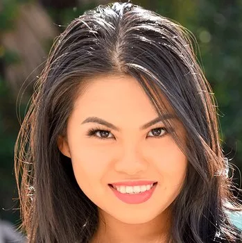 Gwiazda porno Cindy Starfall